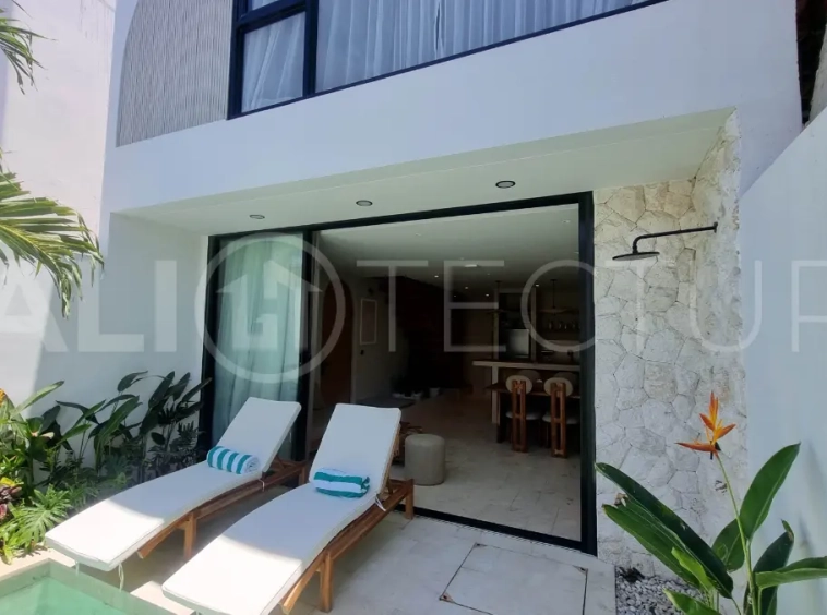 Tropical 2 Bedroom Villa with Ocean View Rooftop in Melasti 15