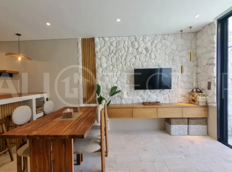 Tropical 2 Bedroom Villa with Ocean View Rooftop in Melasti 19
