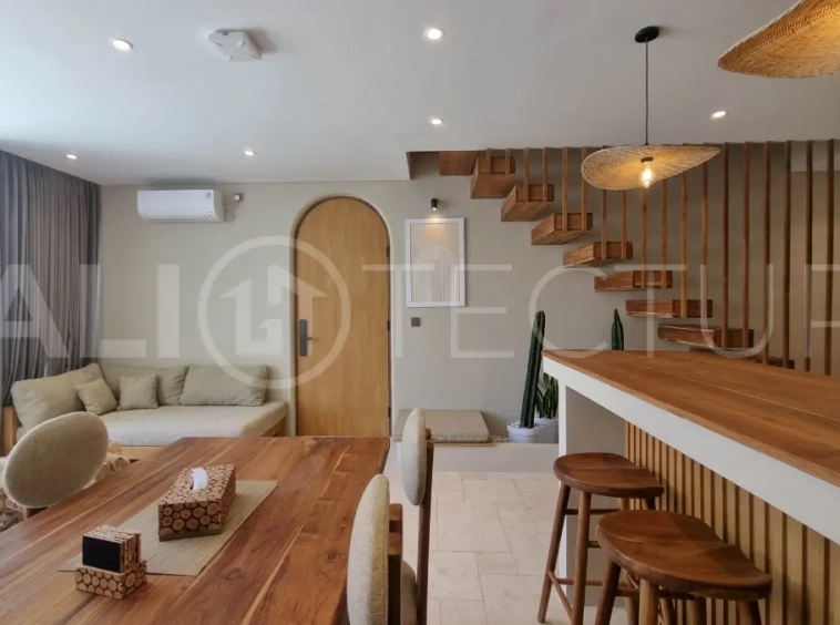 Tropical 2 Bedroom Villa with Ocean View Rooftop in Melasti 1