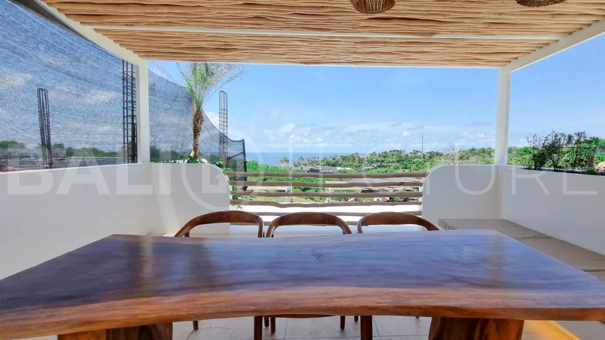 Tropical 2 Bedroom Villa with Ocean View Rooftop in Melasti 3