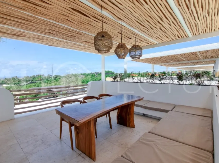 Tropical 2 Bedroom Villa with Ocean View Rooftop in Melasti 4