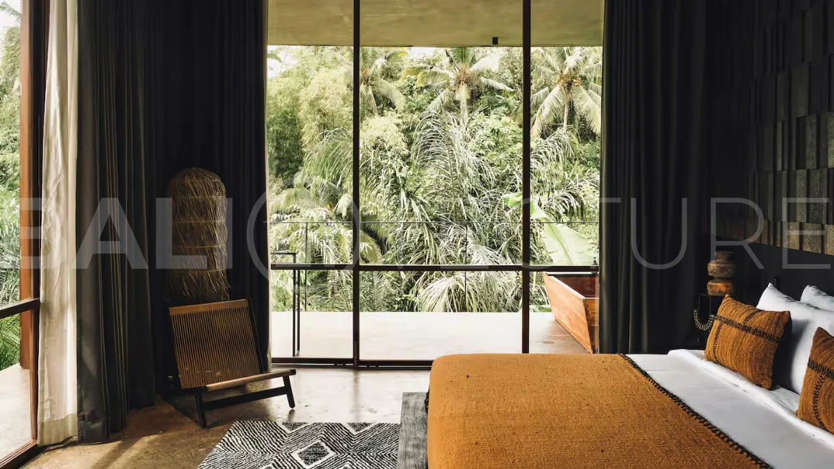 Magnificent-Jungle-View-Villa-for-Sale-in-Ubud-Bali-12
