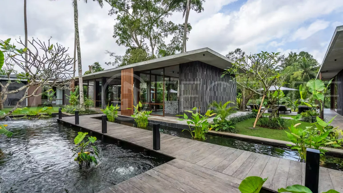 Magnificent-Jungle-View-Villa-for-Sale-in-Ubud-Bali-20
