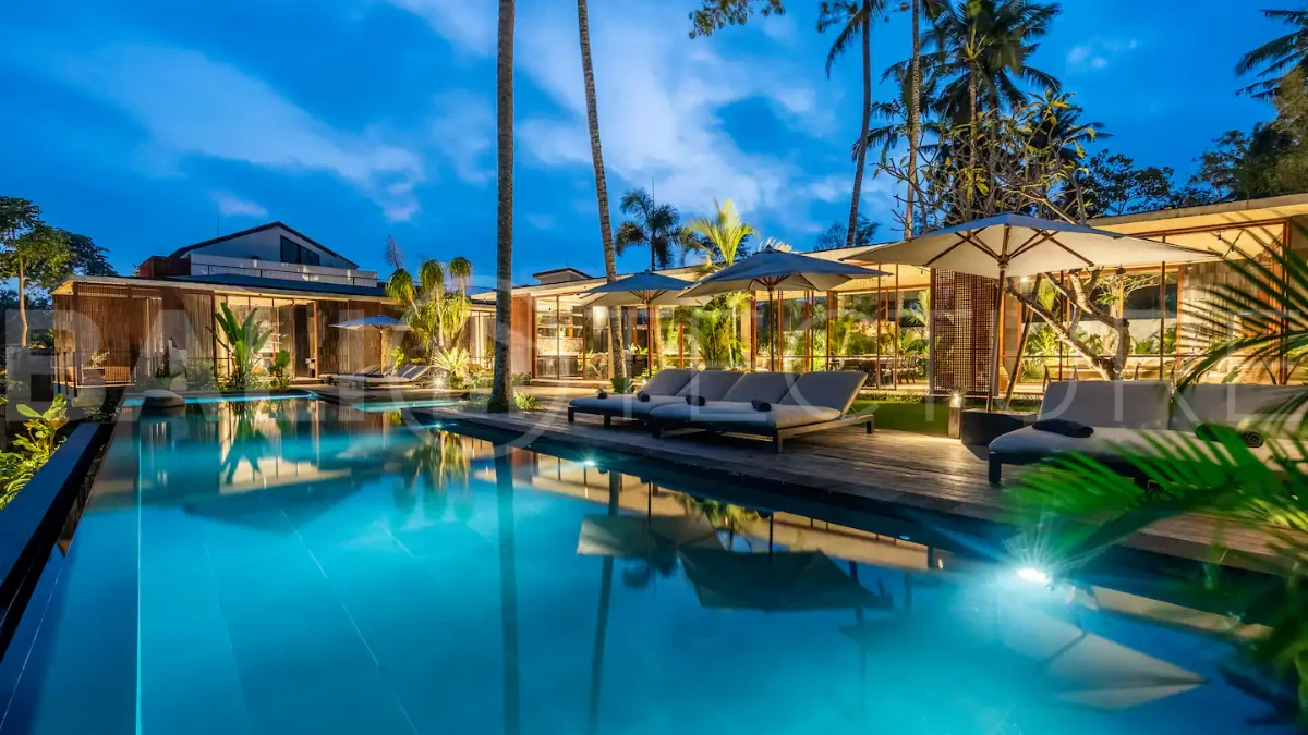 Magnificent-Jungle-View-Villa-for-Sale-in-Ubud-Bali-22