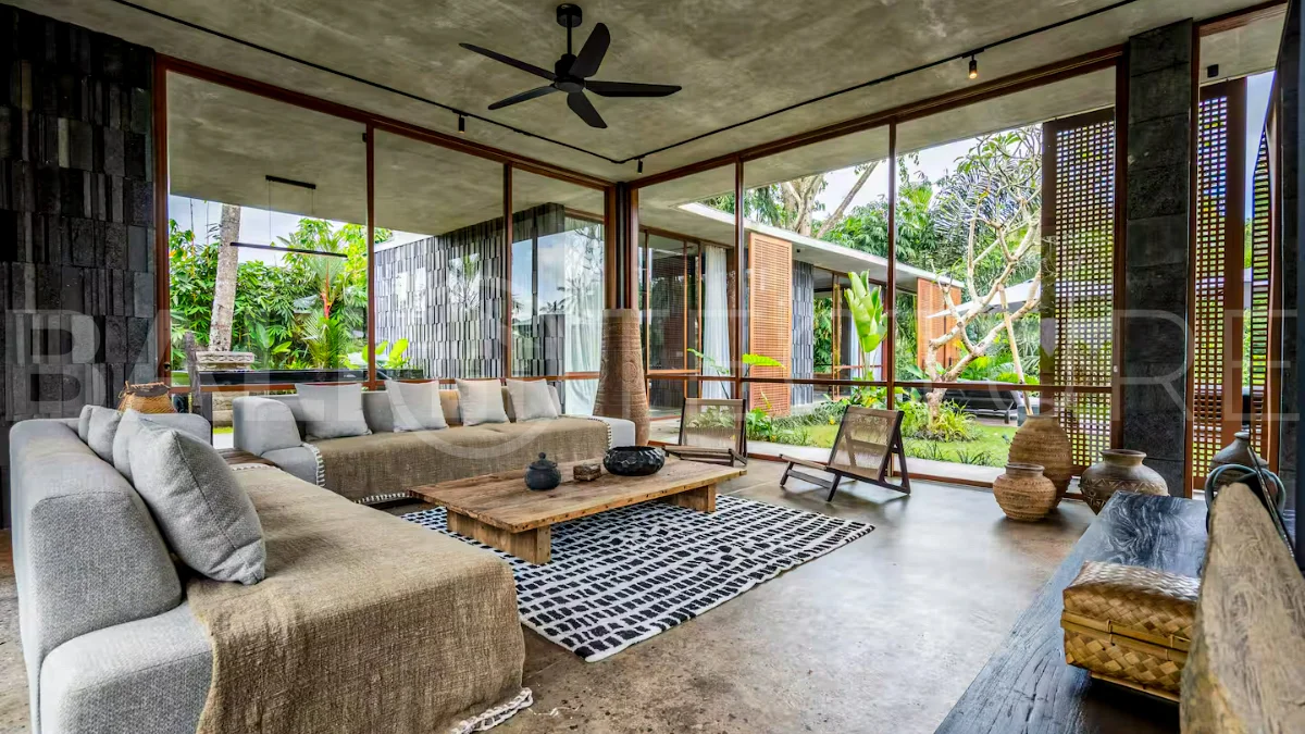 Magnificent-Jungle-View-Villa-for-Sale-in-Ubud-Bali-5