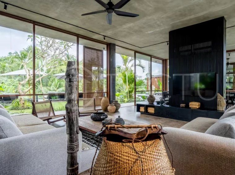 Magnificent-Jungle-View-Villa-for-Sale-in-Ubud-Bali-6