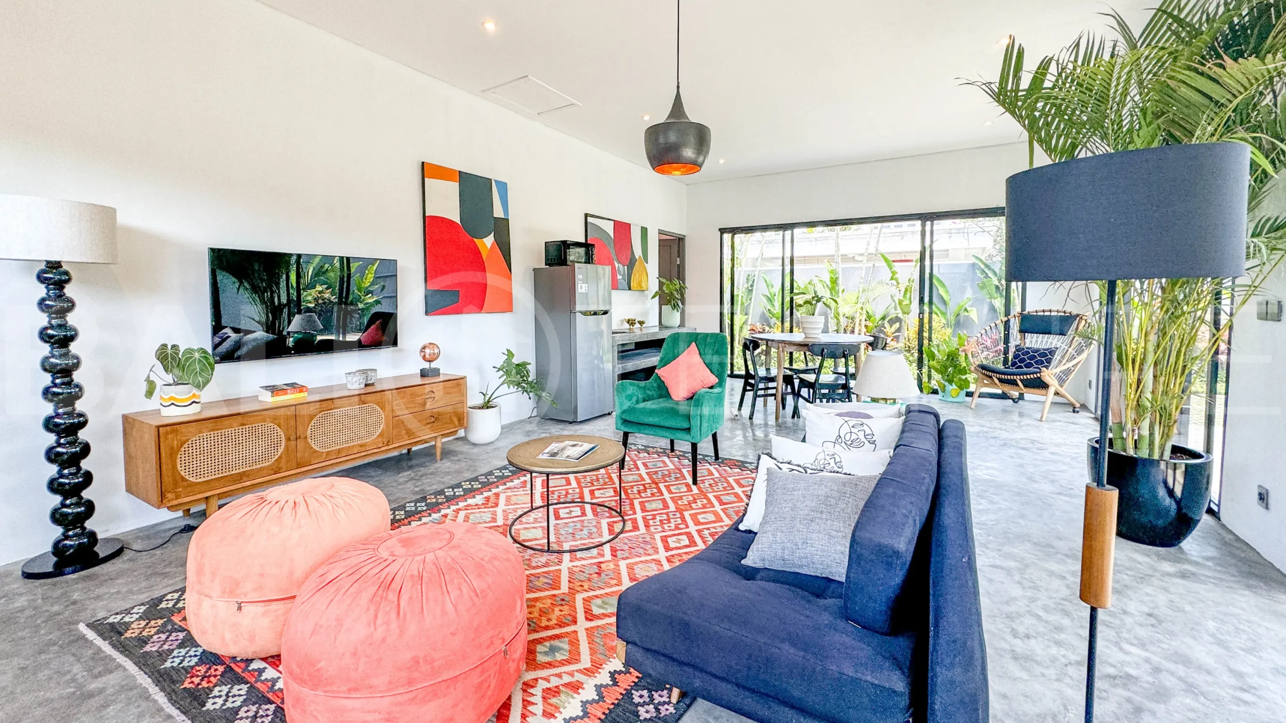 Tranquil-2-Bedroom-Villa-for-Sale-between-Kerobokan-and-Umalas-10