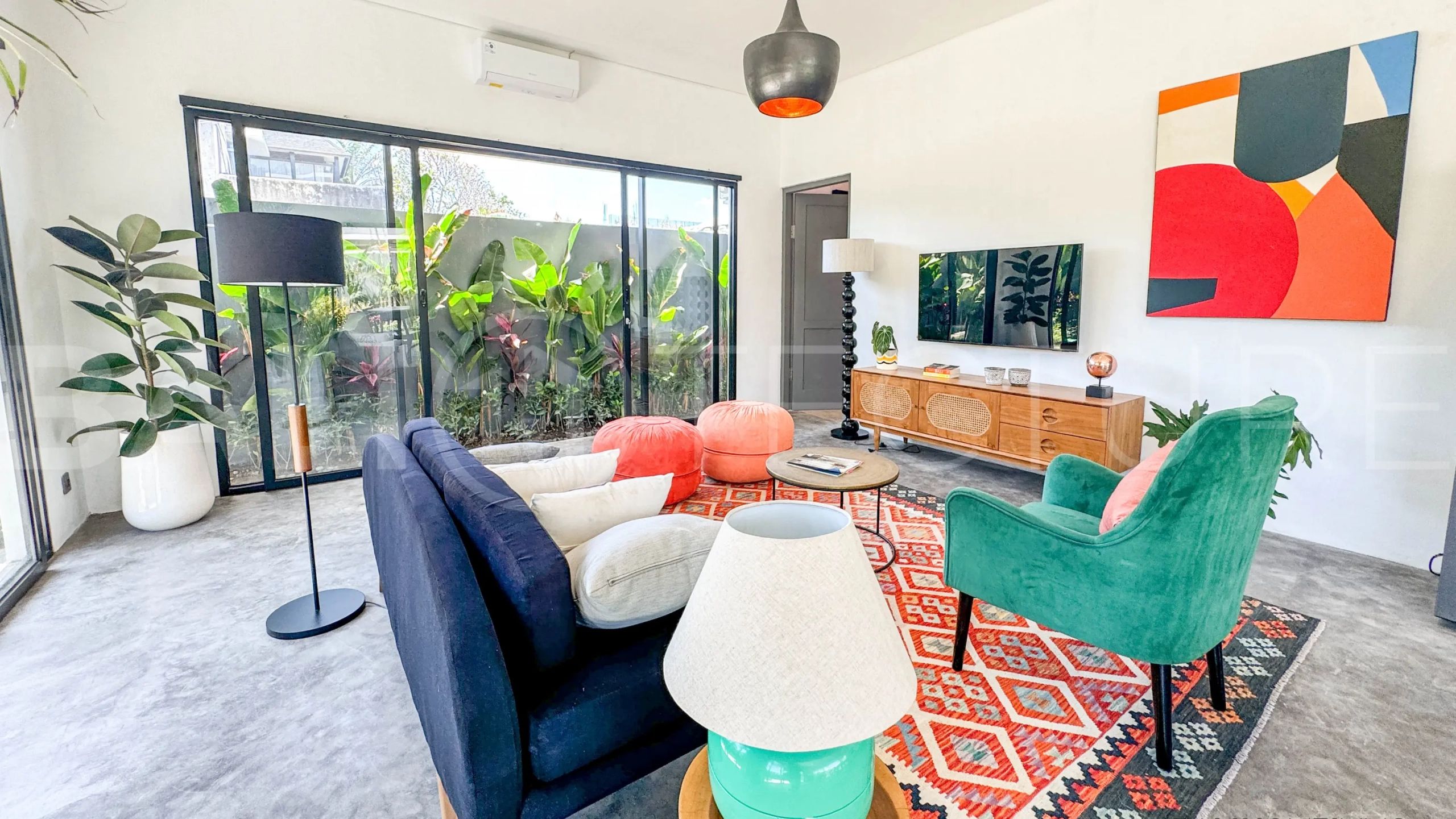 Tranquil-2-Bedroom-Villa-for-Sale-between-Kerobokan-and-Umalas-8