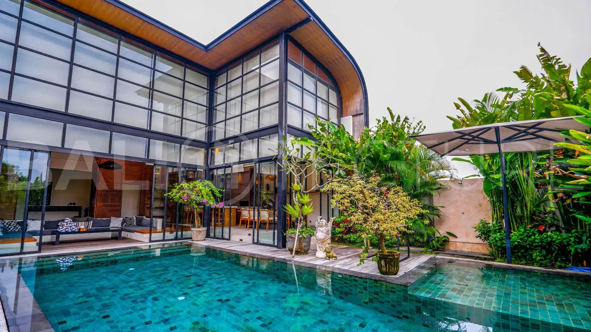 Stylish Leasehold Villa in Pererenan 6 Minutes to the Beach13