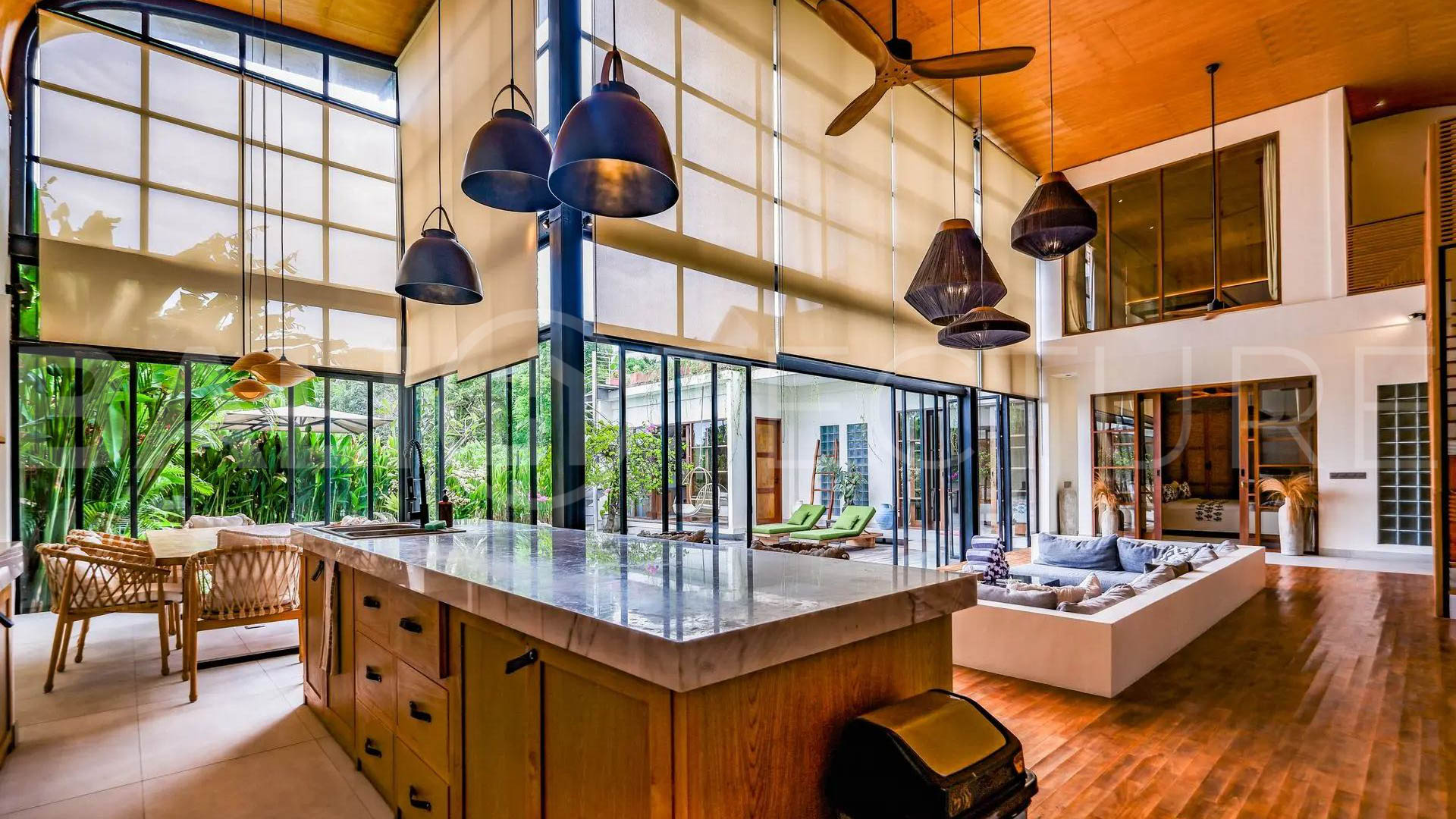 Stylish Leasehold Villa in Pererenan 6 Minutes to the Beach4