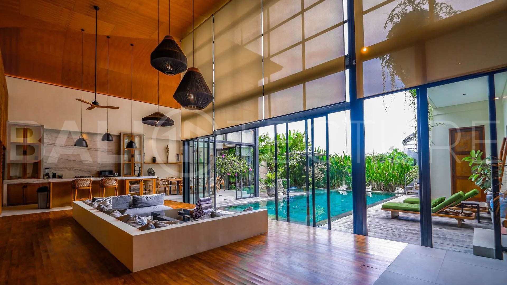 Stylish Leasehold Villa in Pererenan 6 Minutes to the Beach6