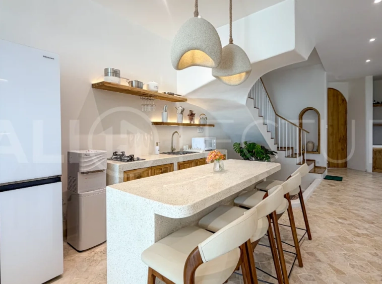 Brand-New-Charming-Villa-for-Sale-in-Padonan-Canggu-18