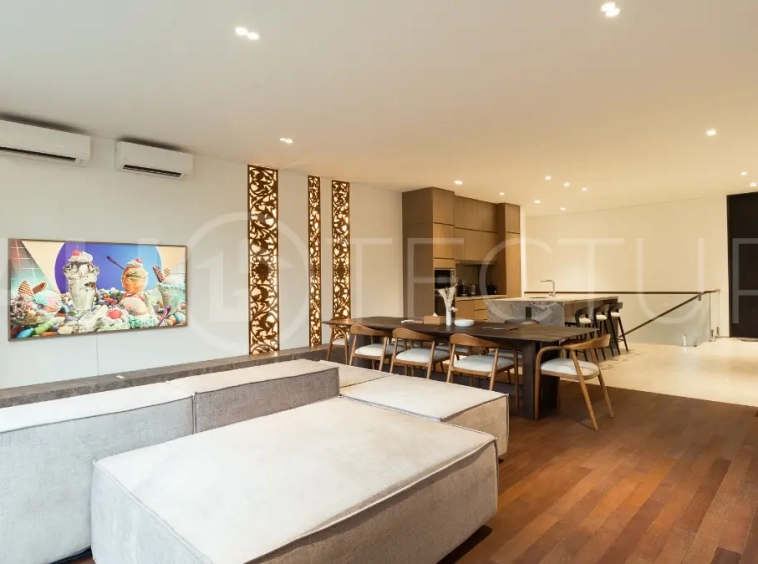 Luxury-Jungle-View-Villa-for-Sale-in-Ubud-Bali-79