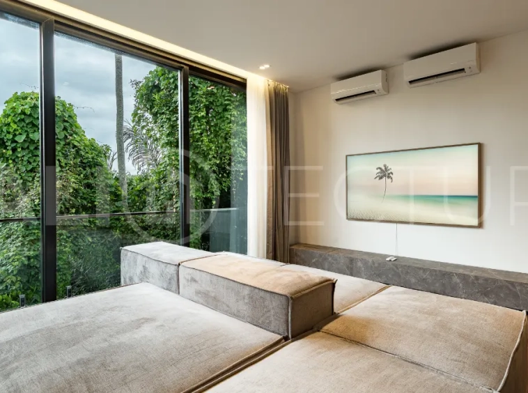 Luxury-Jungle-View-Villa-for-Sale-in-Ubud-Bali-8