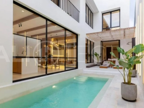 Modern-Contemporary-3-Bedroom-Villa-for-Sale-in-Pererenan-9