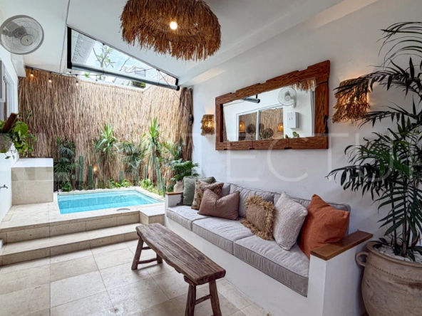 Strategically-Located-Villa-for-Sale-in-Berawa-Canggu-24