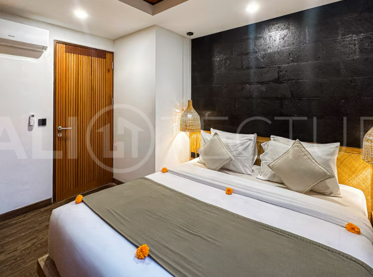 Tropical-Modern-Villa-for-Sale-near-Nuanu-City-Nyanyi-19