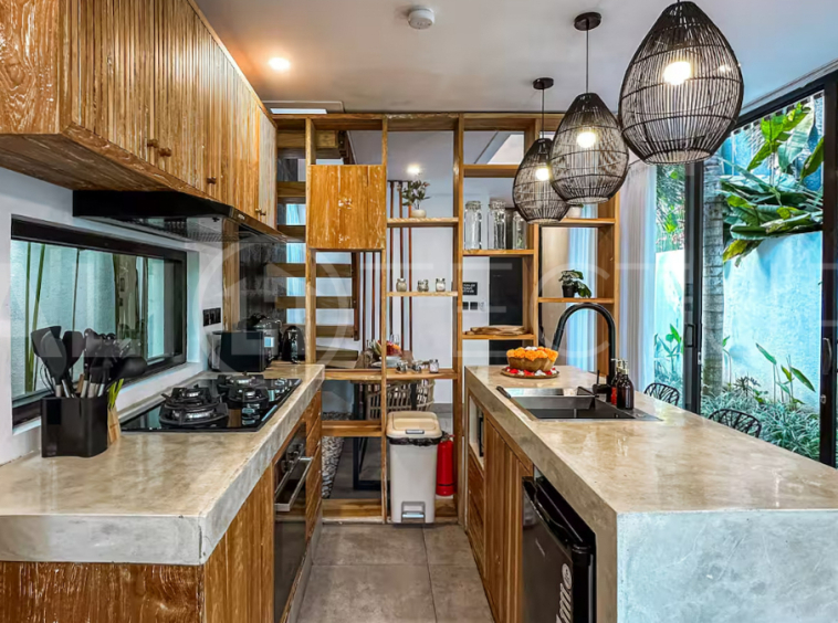 Tropical-Modern-Villa-for-Sale-near-Nuanu-City-Nyanyi-6