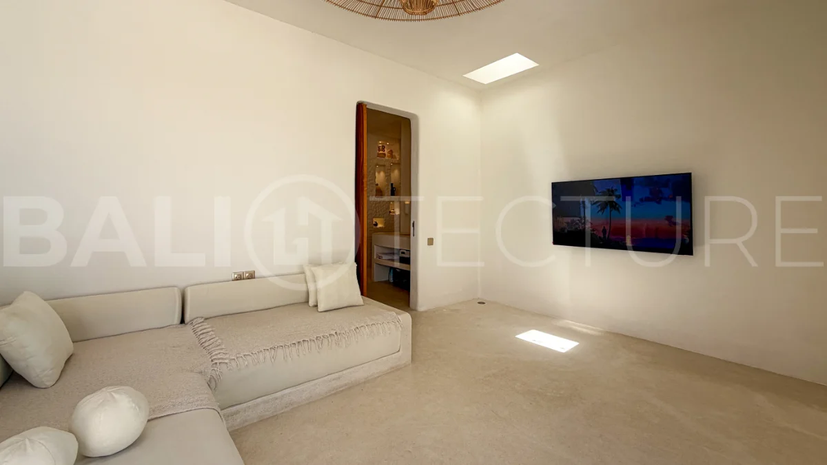 Brand-New-Ricefield-View-Villa-for-Sale-in-Munggu-14