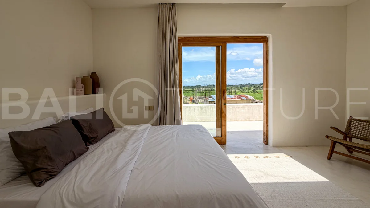 Brand-New-Ricefield-View-Villa-for-Sale-in-Munggu-29