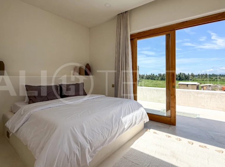 Brand-New-Ricefield-View-Villa-for-Sale-in-Munggu-30