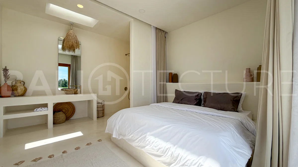 Brand-New-Ricefield-View-Villa-for-Sale-in-Munggu-31