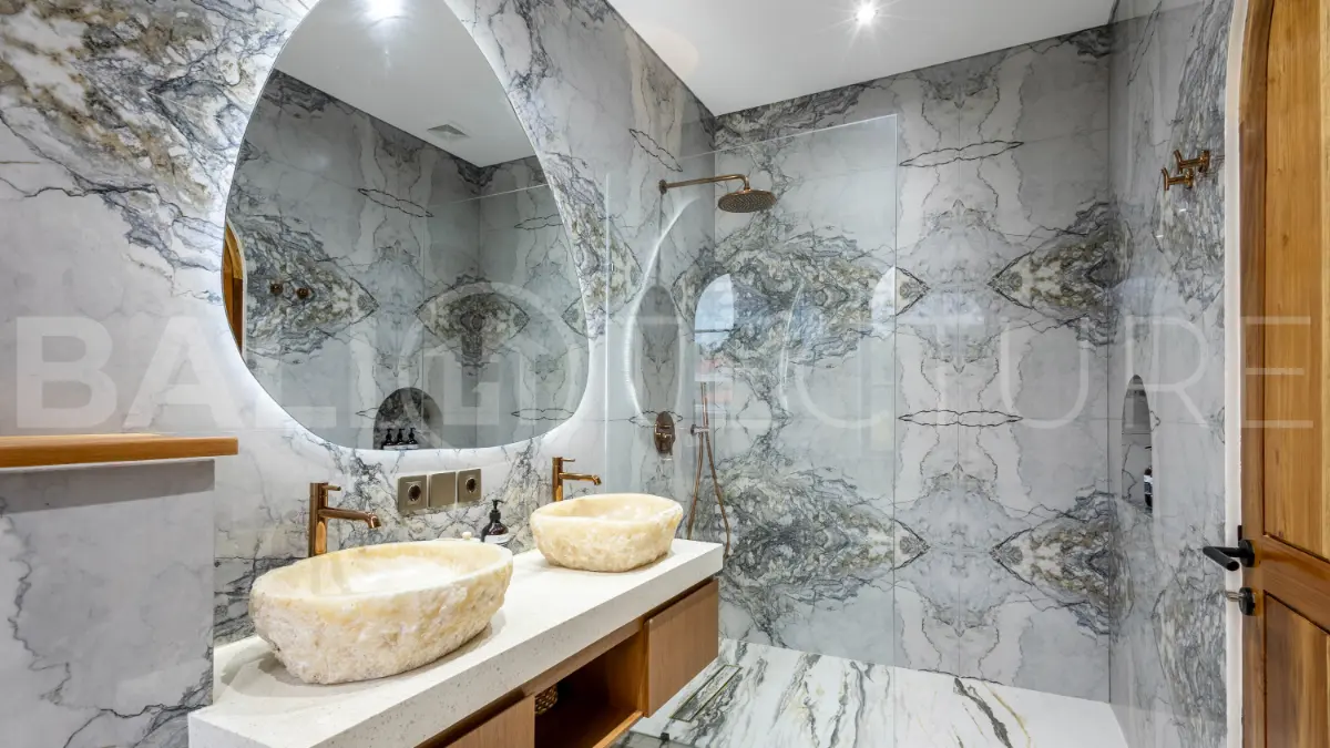 Stunning 3BR Tropical Home in Balangan4