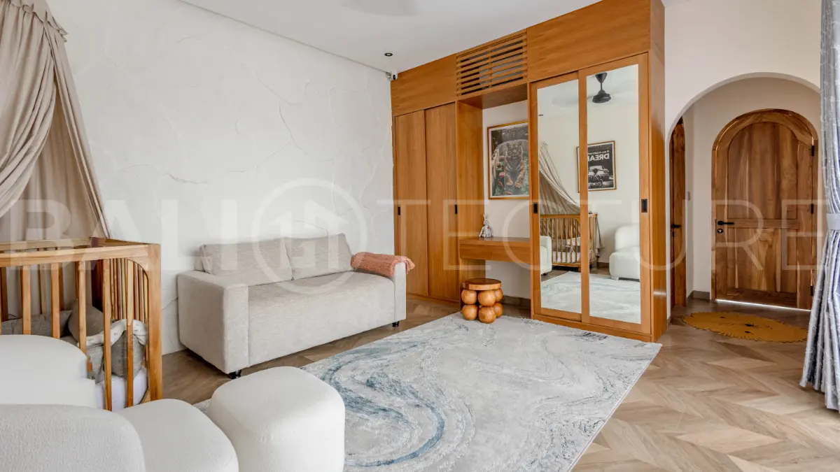 Stunning 3BR Tropical Home in Balangan5