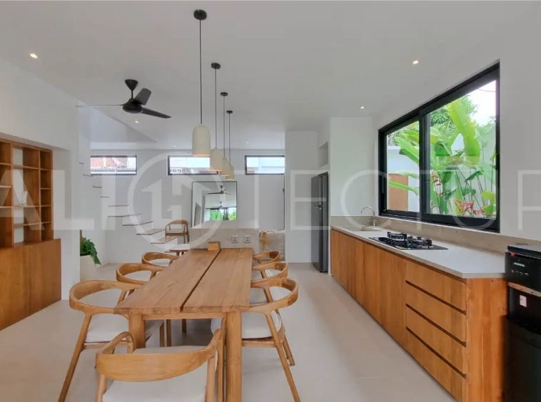 Brand New 3 Bedroom Villa in Prime Babakan Location10