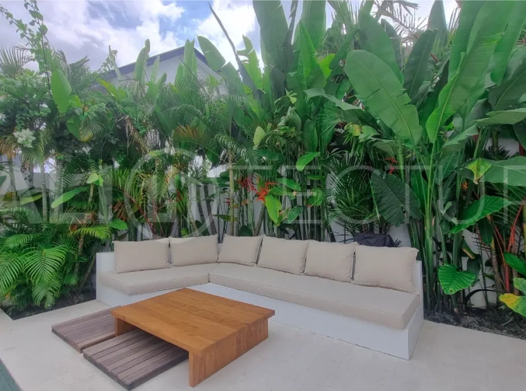 Brand New 3 Bedroom Villa in Prime Babakan Location3