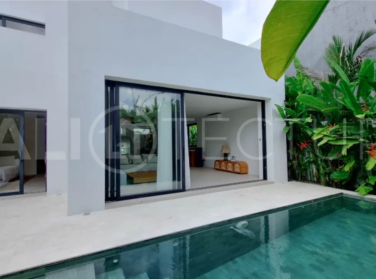 Brand New 3 Bedroom Villa in Prime Babakan Location5