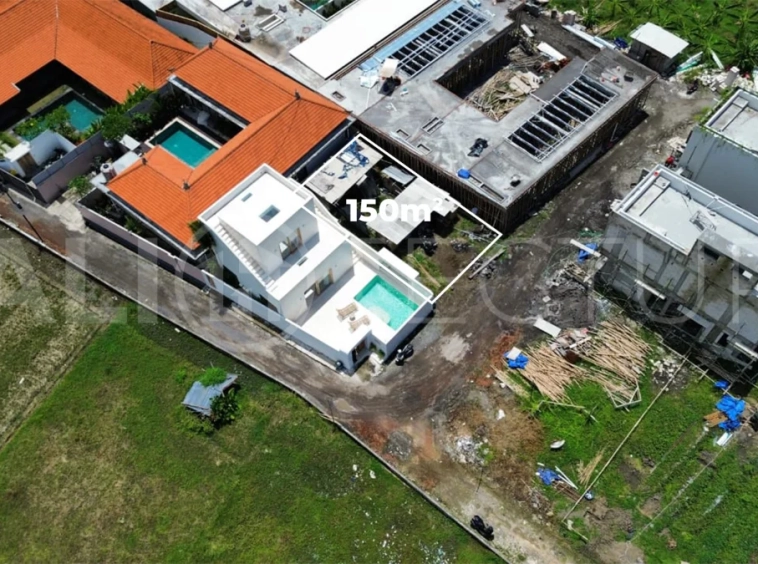 Rare-Ricefield-View-Land-for-Sale-in-Munggu-2