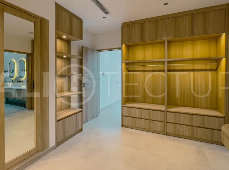 Sustainable Luxury Living, Smart 5 Bedroom Villa in Tumbak Bayuh 9