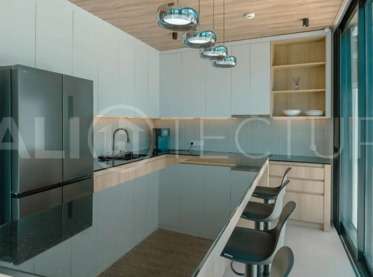 Sustainable Luxury Living, Smart 5 Bedroom Villa in Tumbak Bayuh 19