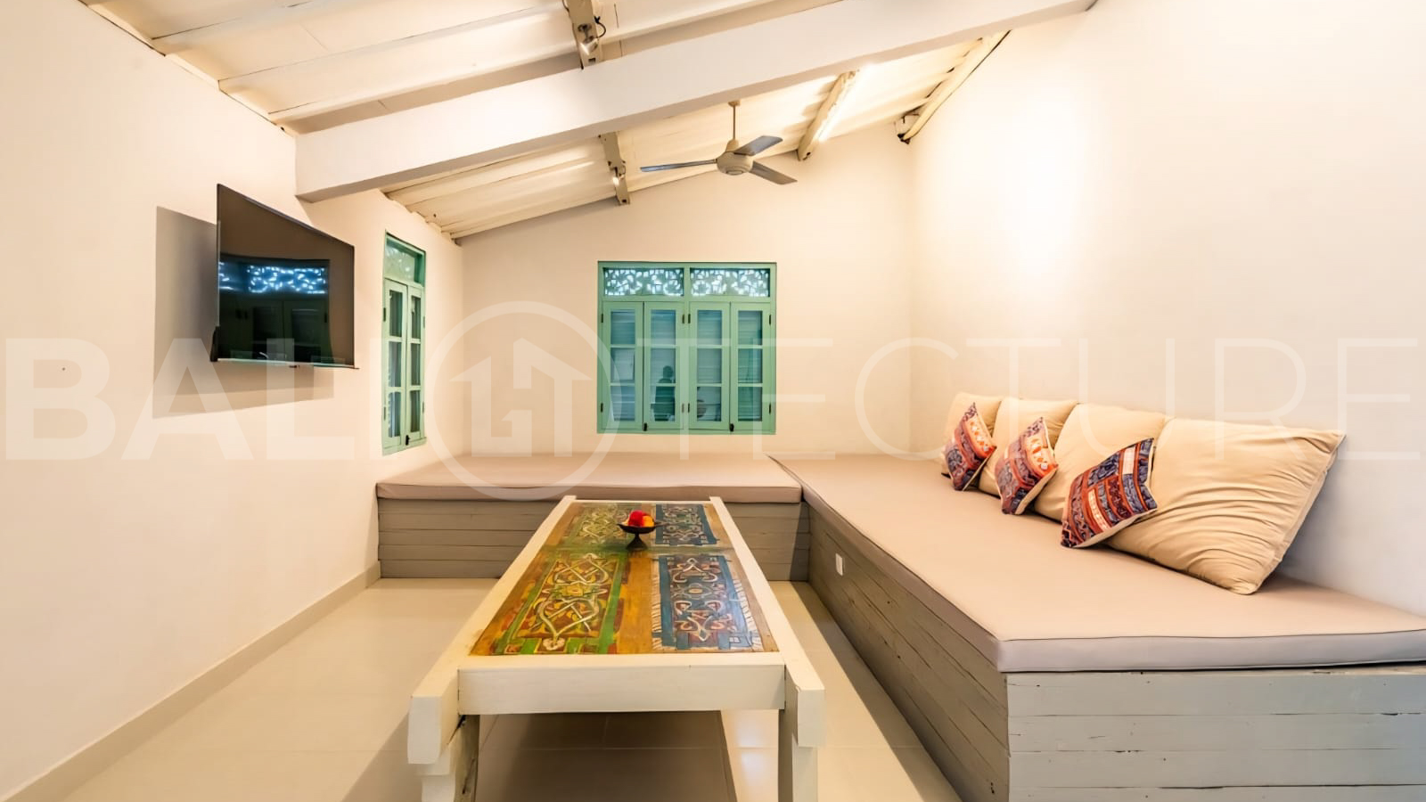 Classic-3-Bedroom-Villa-for-Sale-in-Babakan-Canggu-1