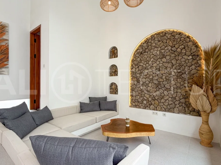 Stunning-View-3-Bedroom-Villa-for-Sale-between-Ungasan-and-Uluwatu-6