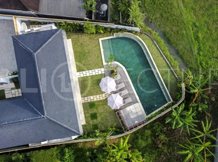 Modern 2-Bedroom Tropical Villa with Rice Field Views in Cemagi17