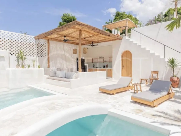 Charming 2-Bedroom Leasehold Villa Near the Beach – Pererenan5