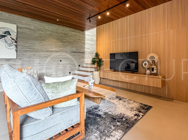 Brand-New-3-Bedroom-Villa-for-Sale-in-a-One-Gated-Complex-in-Kuta-13