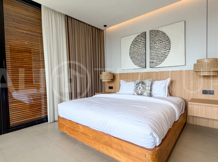 Brand-New-3-Bedroom-Villa-for-Sale-in-a-One-Gated-Complex-in-Kuta-28