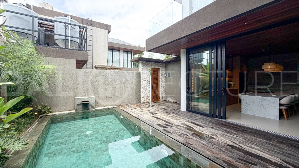 Brand-New-3-Bedroom-Villa-for-Sale-in-a-One-Gated-Complex-in-Kuta-3