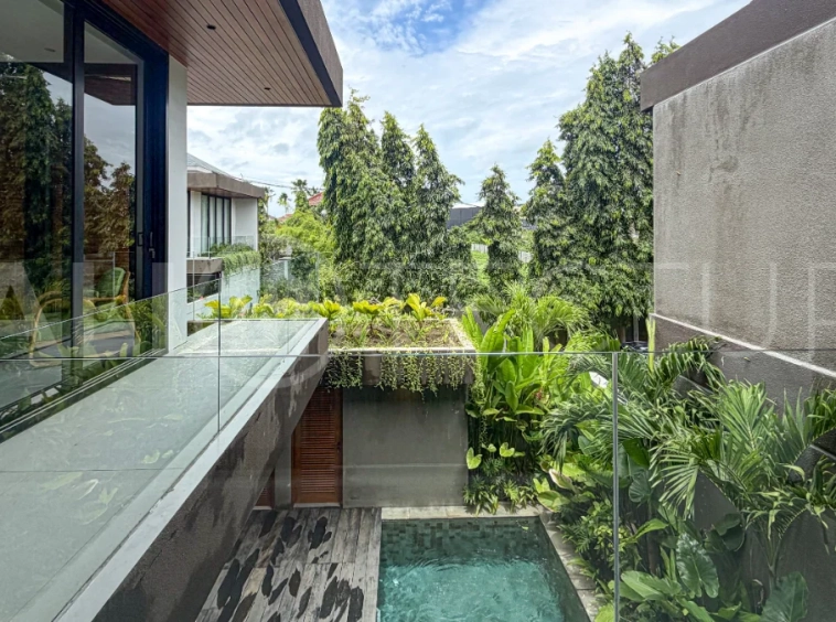 Brand-New-3-Bedroom-Villa-in-a-Secure-Cluster-of-Kuta-Bali-33