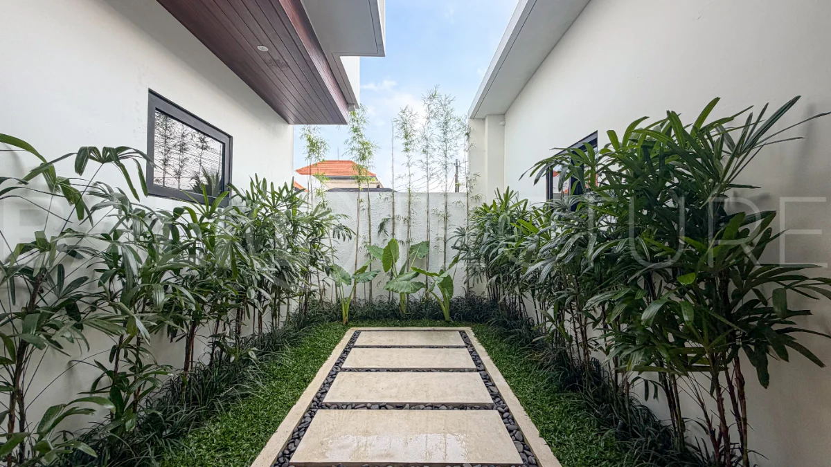 Brand-New-Ricefield-View-3-Bedroom-Villa-for-Sale-in-Ubud-53