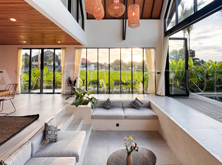 Desa-Hut-2-Bedroom-Tropical-Villa-for-Sale-in-Kerobokan-47