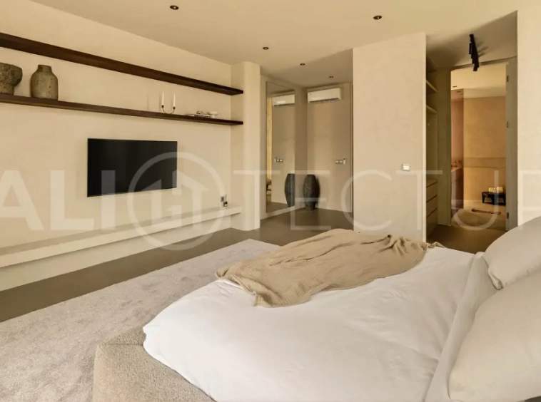 Modern Tropical 3BR Villa in Berawa – Minutes to FINNS & Atlas6