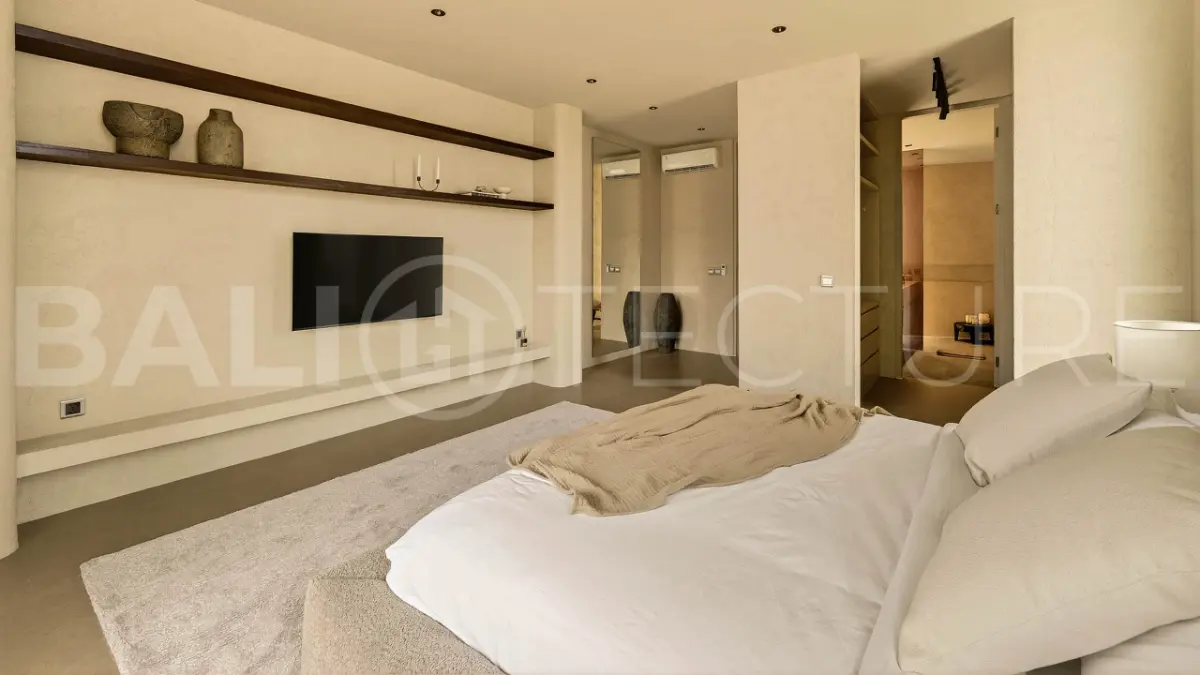 Modern Tropical 3BR Villa in Berawa – Minutes to FINNS & Atlas6