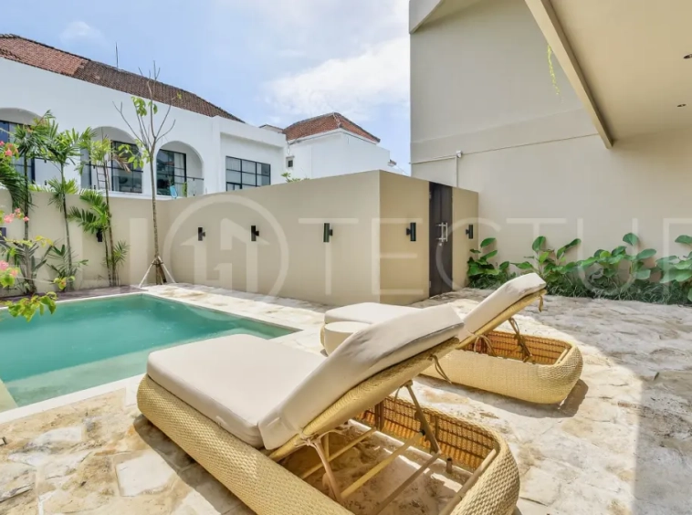 Modern Tropical 3BR Villa in Berawa – Minutes to FINNS & Atlas20