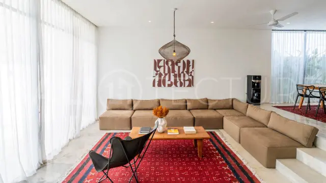 Modern 2 Bedroom Leasehold Villa for Sale in Tumbak Bayuh7