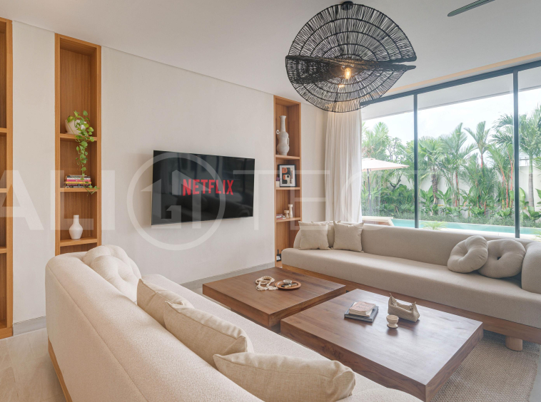 Brand New 5 Bedroom Leasehold Villa for Sale in Tumbak Bayuh 6