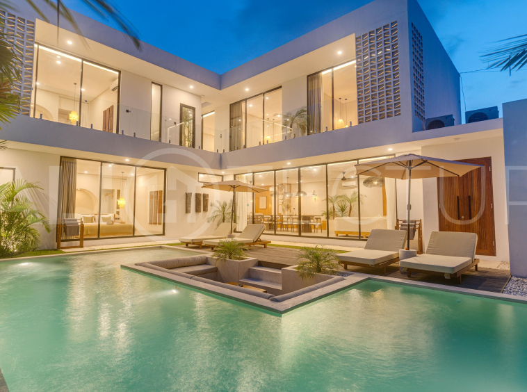 Brand New 5 Bedroom Leasehold Villa for Sale in Tumbak Bayuh 8